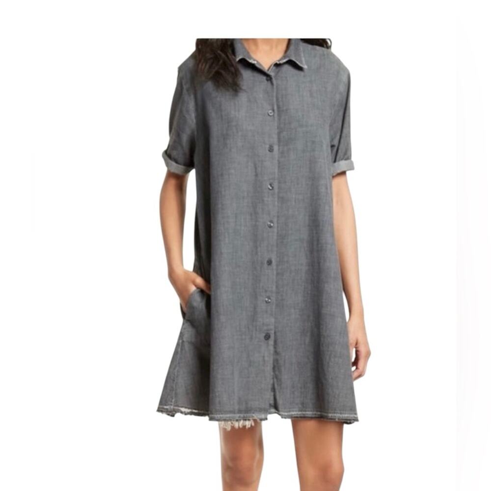 THE GREAT. Charcoal Button-Up Top Size:2